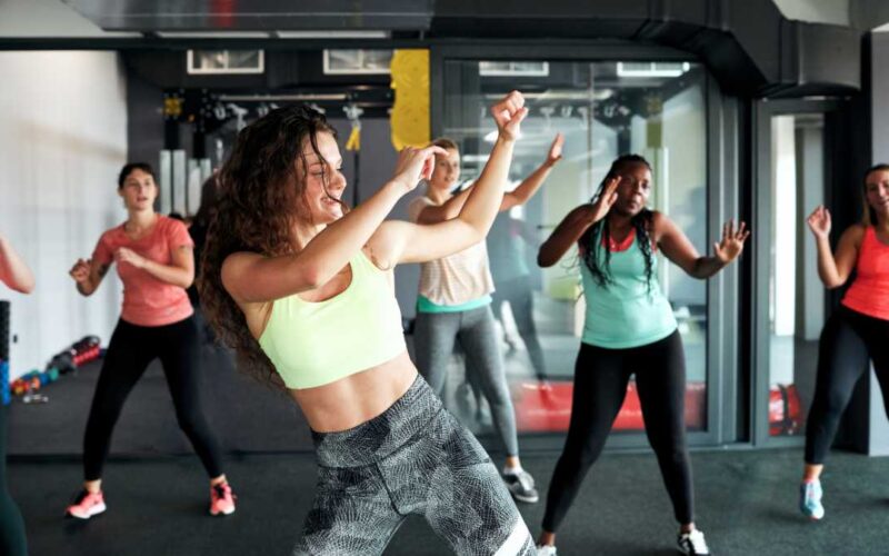 Iniciante na vida fitness: o que comprar para começar a treinar na academia