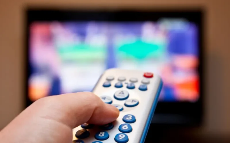 Qual a diferença entre iptv e p2p