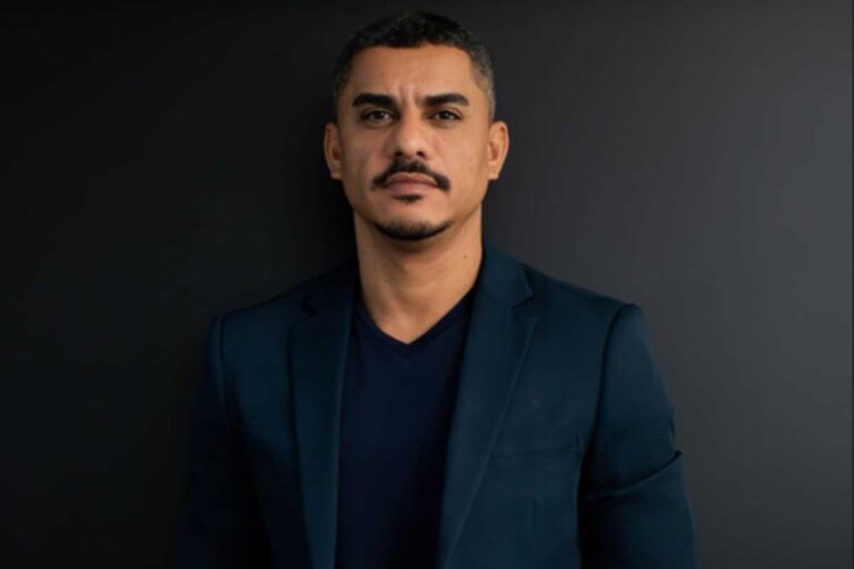 Marcelo Antonio e a MADS Câmbio: Referência em Soluções para Importação e Exportação Marcelo Antonio e a MADS Câmbio: Referência em Soluções para Importação e Exportação