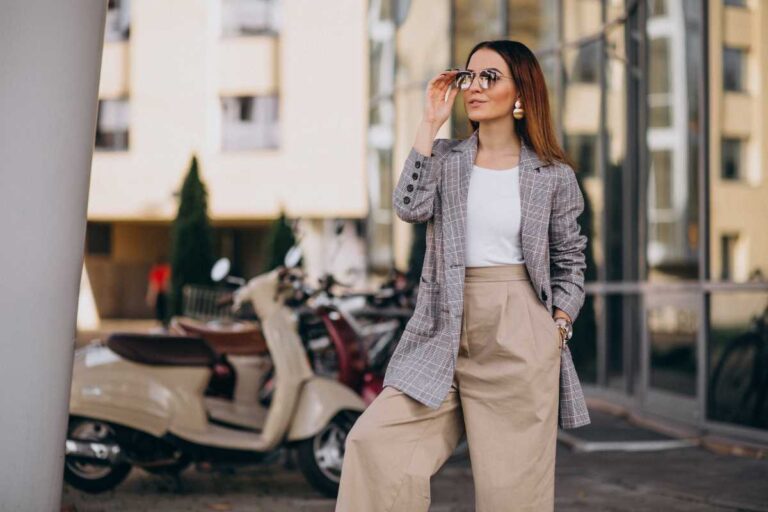 Como usar blazer feminino e transformar qualquer look com elegância Como usar blazer feminino e transformar qualquer look com elegância